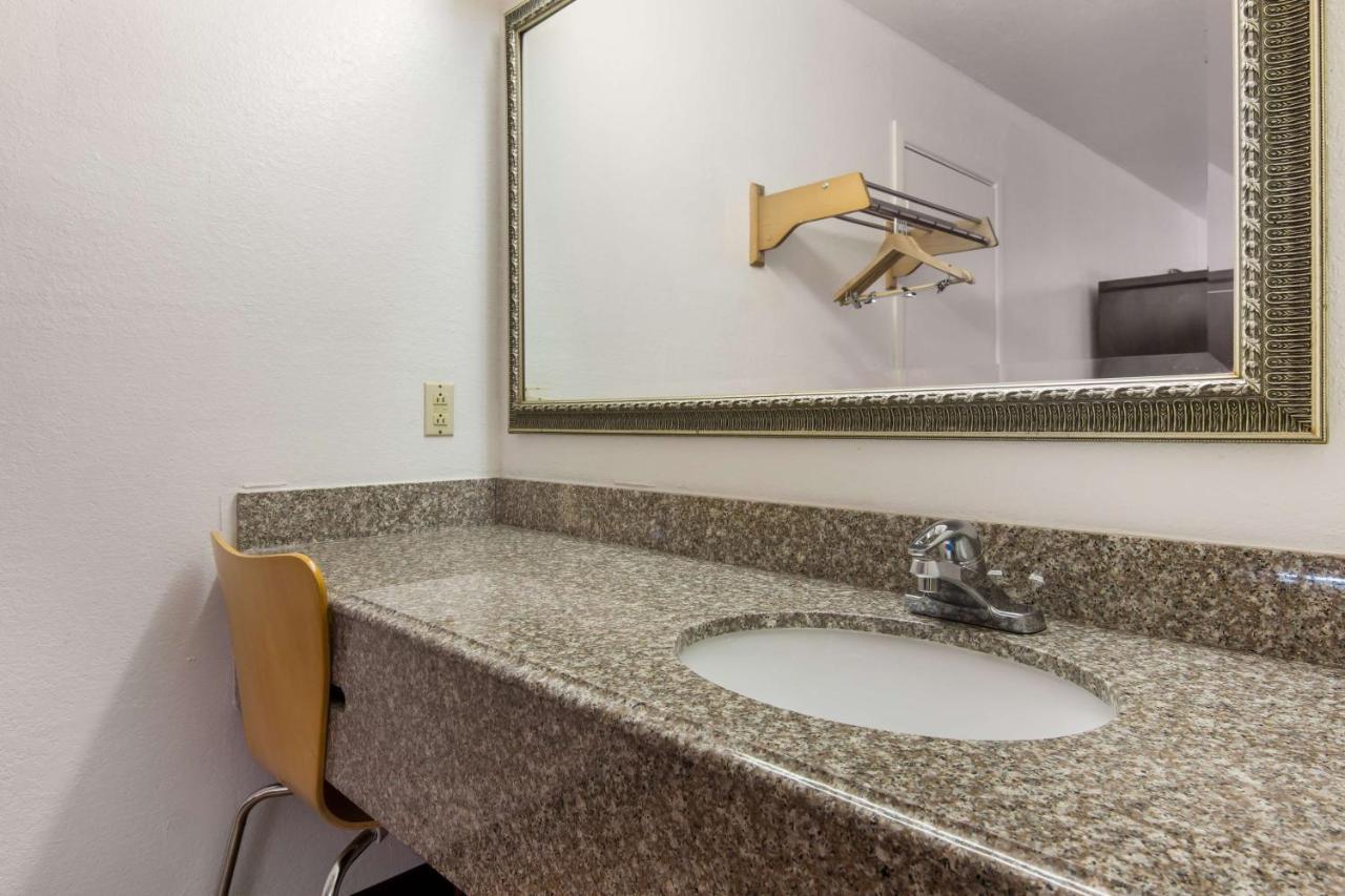 Motel 6-Atlanta, Tx Dış mekan fotoğraf